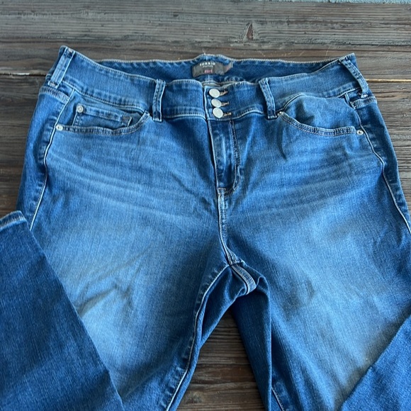 TORRID JEANS COLOR BLUE SIZE 20 S - Picture 3 of 12